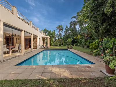 10 Bedroom House For Sale in Durban North - HzvH.webp
