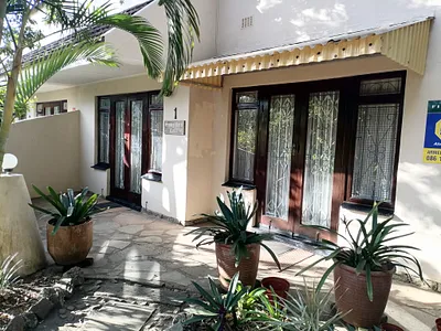 2 Bedroom Townhouse To Rent in Margate - BJjo.webp