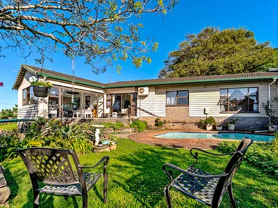 3 Bedroom House For Sale in Kloof - 25X2.webp