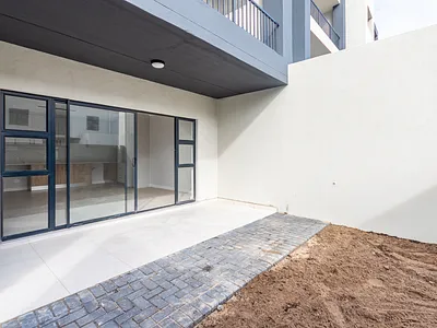 2 Bedroom Apartment For Sale in Blouberg - zjjo.webp