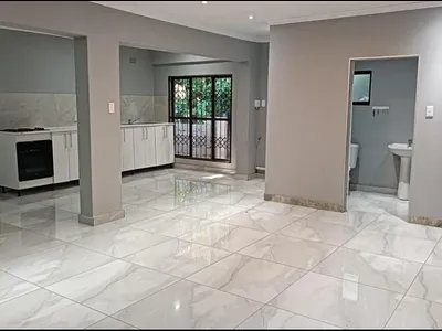 12 Bedroom Townhouse For Sale in Durban - cJcE.webp