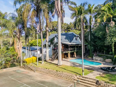 4 Bedroom House For Sale in Pinetown - mM5N.webp