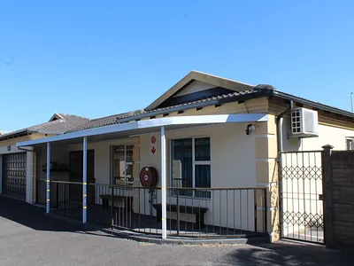 3 Bedroom Townhouse For Sale in Richards Bay - ucHF.webp