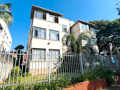2.5 Bedroom Apartment For Sale in Durban - b37H.webp