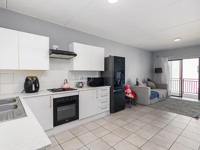 2 Bedroom Apartment For Sale in Blouberg - E7F6.webp