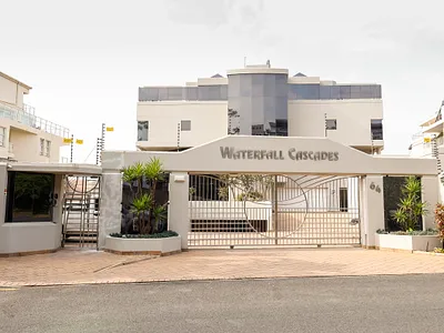 3 Bedroom Apartment For Sale in Umhlanga - Wk7g.webp