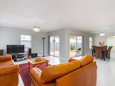 4 Bedroom House For Sale in Blouberg - gnaG.webp