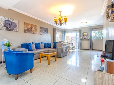 2 Bedroom Townhouse To Rent in Sandton - PAZ6.webp