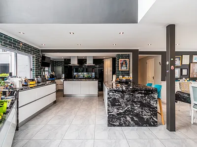 5 Bedroom House For Sale in Milnerton - jSZM.webp