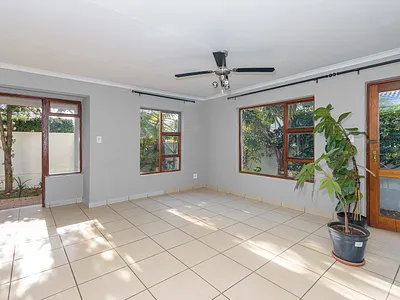 3 Bedroom Townhouse To Rent in Sandton - img