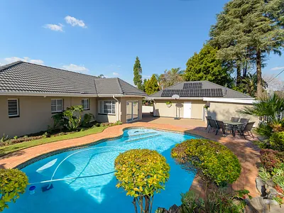 4 Bedroom House For Sale in Sandton - 4Bnz.webp