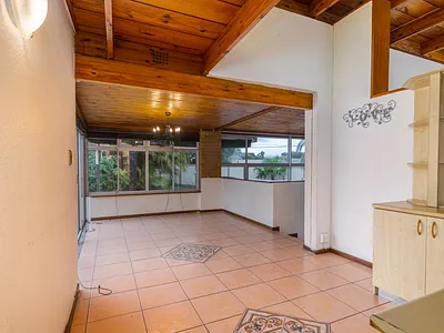 4 Bedroom House For Sale in Blouberg - KzVb.webp