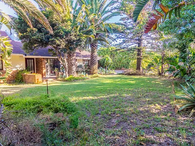 4 Bedroom House For Sale in Milnerton - NwDW.webp