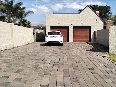 3 Bedroom House For Sale in Pretoria - ub3W.webp