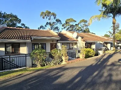 3 Bedroom Townhouse For Sale in Pinetown - Pirq.webp
