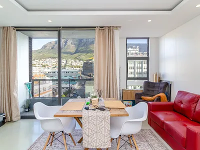 2 Bedroom Apartment For Sale in Cape Town - tLkc.webp