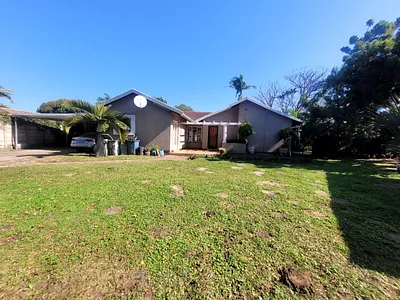 3 Bedroom House For Sale in Richards Bay - vNQB.webp