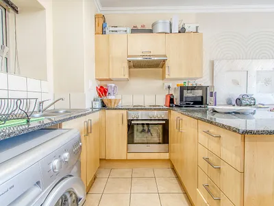 2 Bedroom Apartment For Sale in Johannesburg - e7OZ.webp