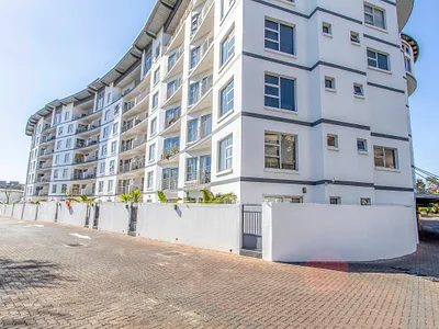 2 Bedroom Apartment For Sale in Johannesburg - nrSX.webp