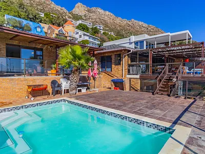 6 Bedroom House For Sale in Gordons Bay - Wfik.webp
