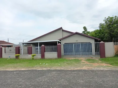 3 Bedroom House For Sale in Esikhawini - t7Ny.webp
