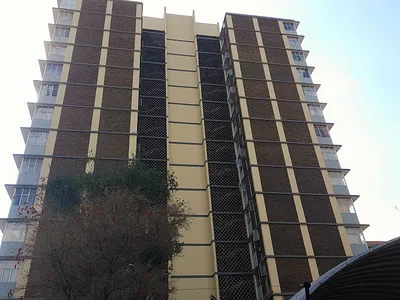 2 Bedroom Apartment For Sale in Pretoria - 7dZb.webp