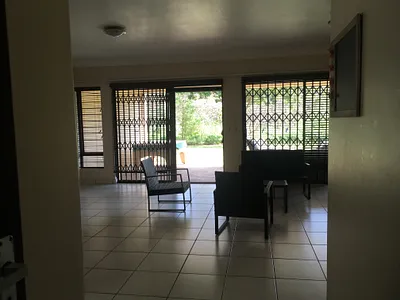 4 Bedroom Apartment To Rent in Margate - img
