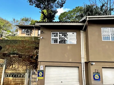 5 Bedroom House For Sale in Durban - qqWr.webp
