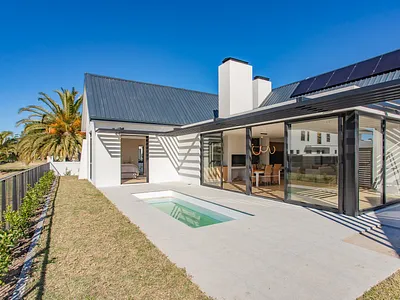 4 Bedroom House For Sale in Pearl Valley Golf Estate, Paarl - rR0e.webp