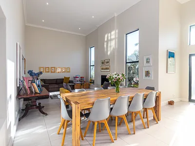 4 Bedroom House For Sale in Blouberg - 6mdz.webp