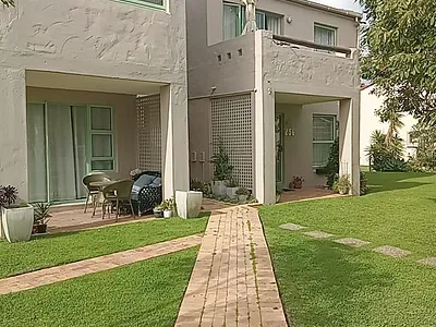 1 Bedroom Apartment For Sale in Strand - img
