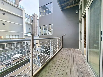 1 Bedroom Apartment To Rent in Cape Town - SMdV.webp