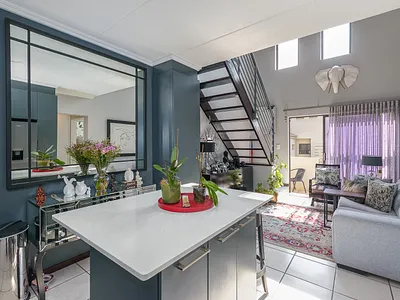 1 Bedroom Townhouse For Sale in Sandton - img