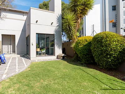 3 Bedroom Apartment For Sale in Randburg - img
