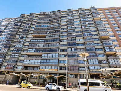 3.5 Bedroom Apartment To Rent in Durban - img