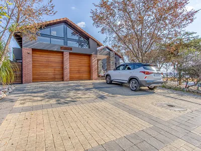 3 Bedroom Townhouse For Sale in Centurion - 75Zi.webp