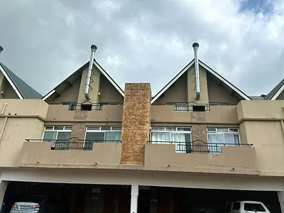 1 Bedroom Apartment For Sale in Gordons Bay - img