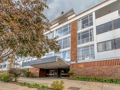 2 Bedroom Apartment For Sale in Sandton - 3emP.webp