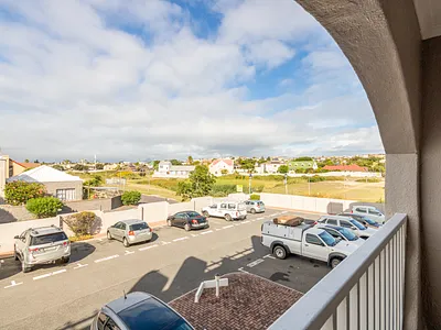2 Bedroom Apartment For Sale in Blouberg - ZpZ2.webp