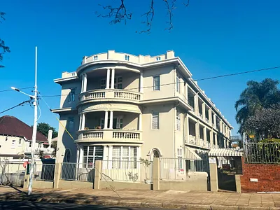 2.5 Bedroom Apartment For Sale in Durban - HN5S.webp