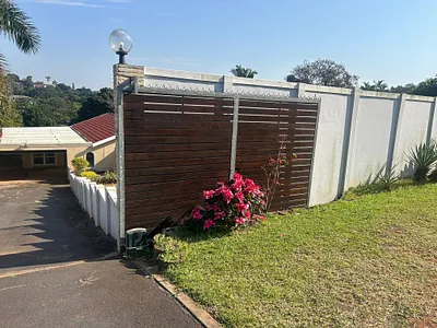 3 Bedroom House For Sale in Durban North - LuqE.webp