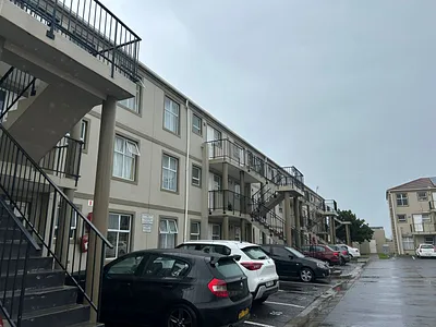 2 Bedroom Apartment For Sale in Strand - rbdM.webp