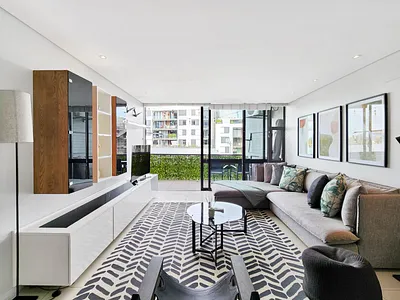 2 Bedroom Apartment For Sale in Cape Town - img