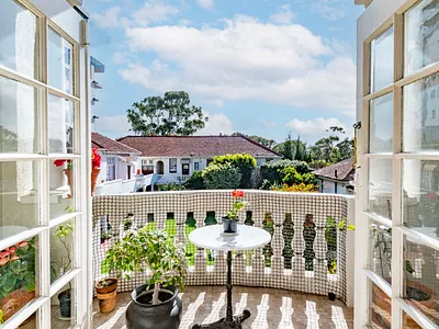 1 Bedroom Apartment For Sale in Cape Town - DO2S.webp
