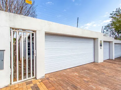 1 Bedroom Apartment To Rent in Johannesburg - QtT6.webp