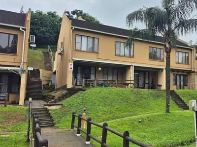 2 Bedroom Townhouse For Sale in Durban - nFMz.webp
