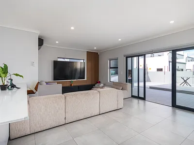 3 Bedroom House For Sale in Blouberg - img