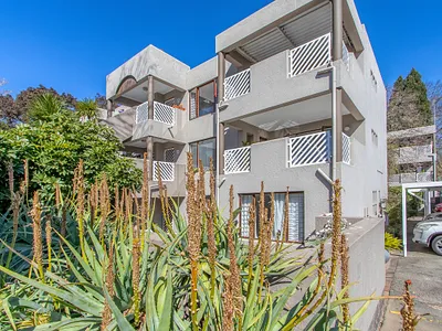 2 Bedroom Apartment For Sale in Johannesburg - uVx6.webp