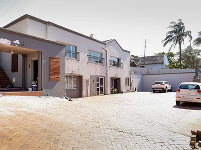 11 Bedroom House For Sale in Durban North - n4K9.webp