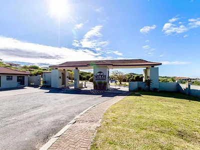 Vacant Land For Sale in East London - 7cRN.webp